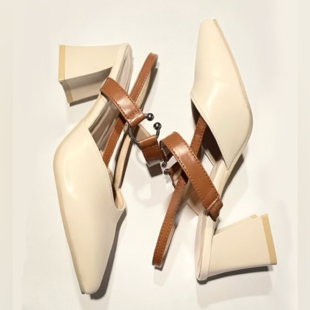 The brand SHEIN, color is cream, and light brown. Size 7.5
